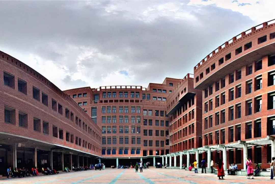 East West University banner