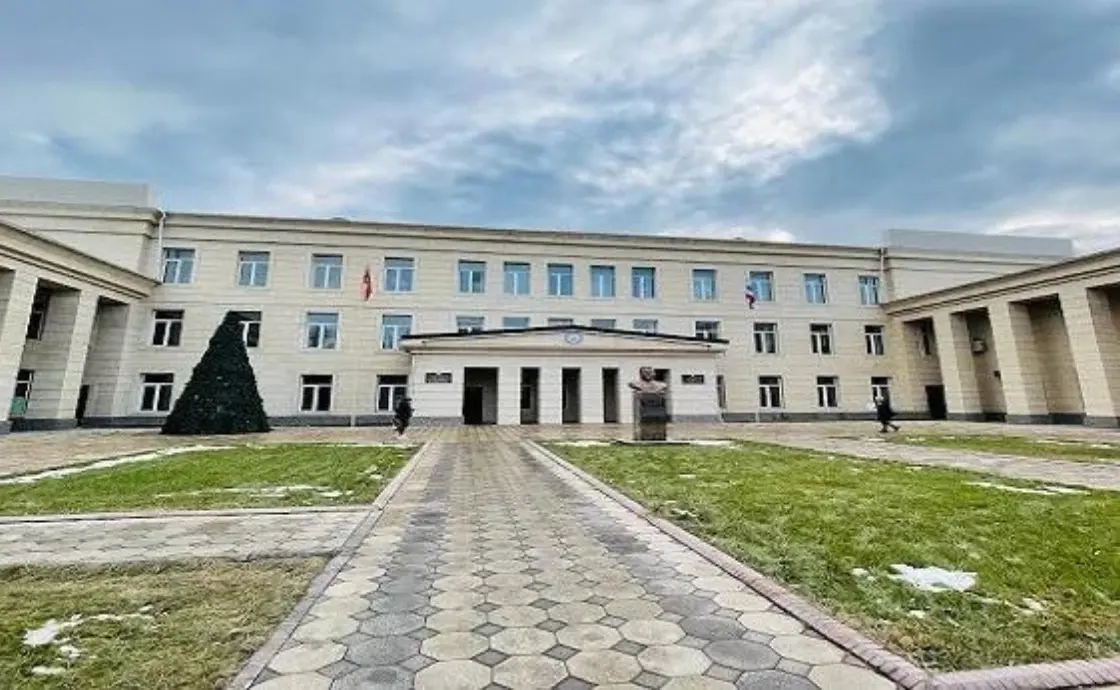 Jalal-Abad International University campus