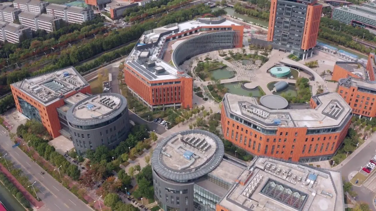 Xi’an Jiaotong University photo 4
